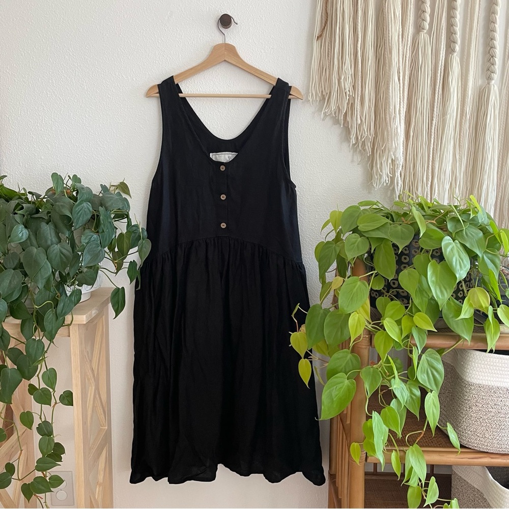 notPERFECTLINEN // “Volume” Dress // Black